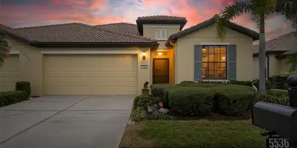 5538 SUNSET FALLS DRIVE