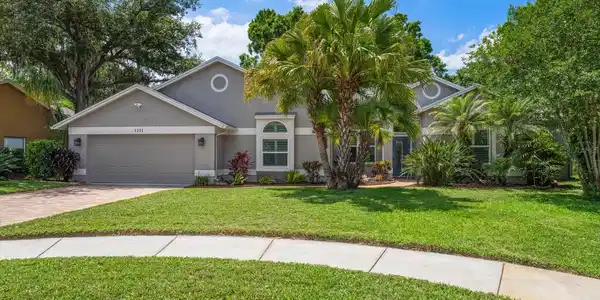 1211 WILLOWICK CIRCLE
