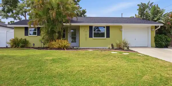 4166 POMPANO ROAD
