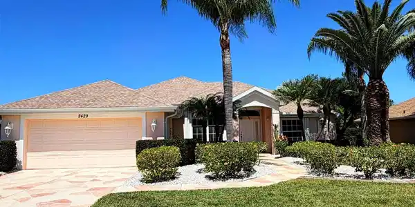 2429 JASMINE WAY