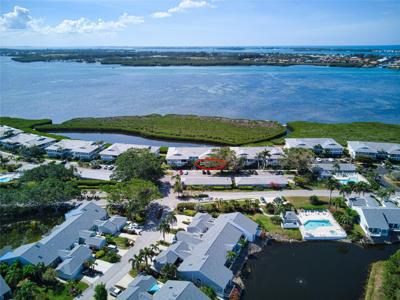 1273 EDGEWATER