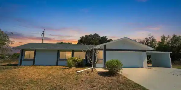 4289 YUCATAN CIRCLE