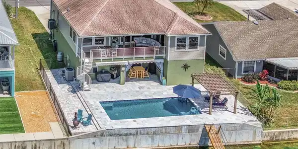 3351 POINSETTIA DRIVE