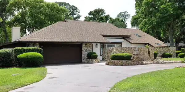 15 COLE PLACE