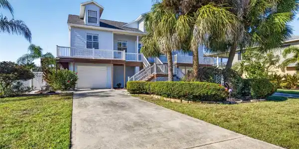 821 BLUE HERON BOULEVARD
