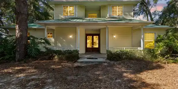 1130 ANCLOTE RD