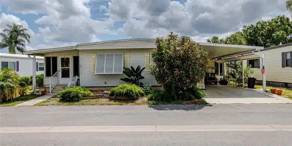 2100 KINGS HIGHWAY