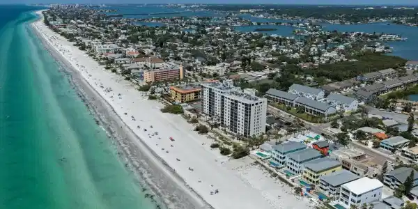 900 GULF BOULEVARD