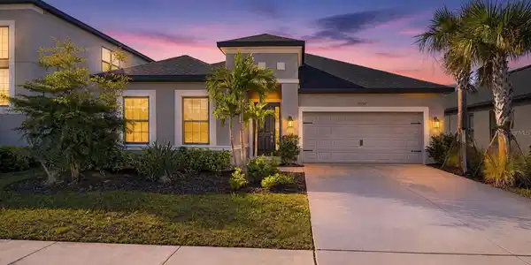 15312 SHADY PALMS LANE