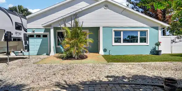 215 OCEAN TERRACE