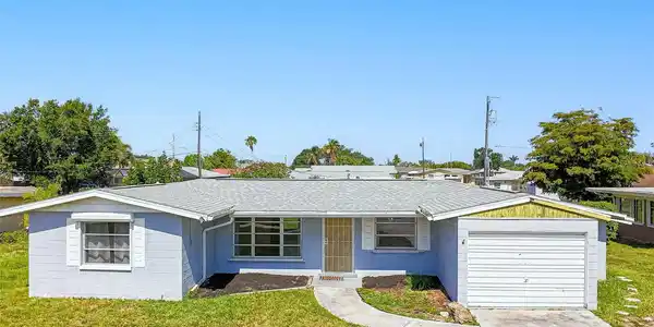 3559 HARBOR BOULEVARD