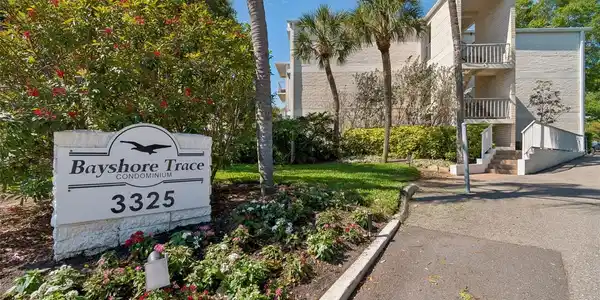 3325 BAYSHORE BOULEVARD