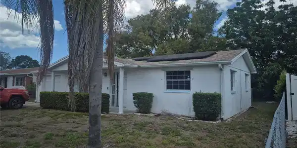 3245 FAIRMOUNT DRIVE