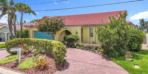 760 CAPRI BOULEVARD
