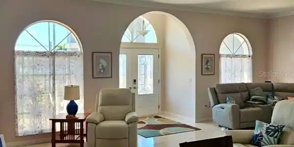 Image 4 Image 4
