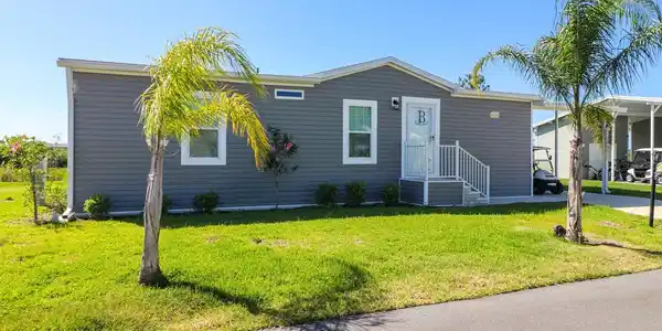 12116 SW COUNTY RD.