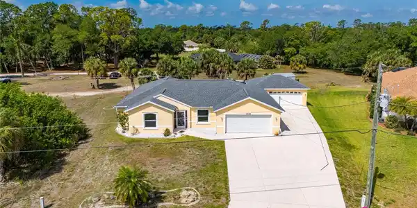 4689 FERNWAY DRIVE
