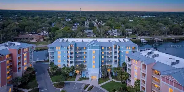 3 RIVERWALK DRIVE