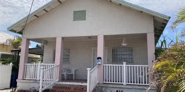 2405 CORRINE STREET