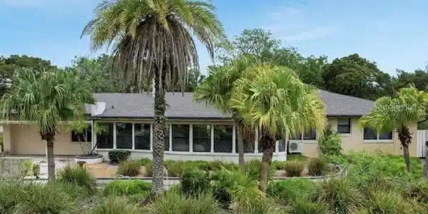 210 FLAGLER BOULEVARD S