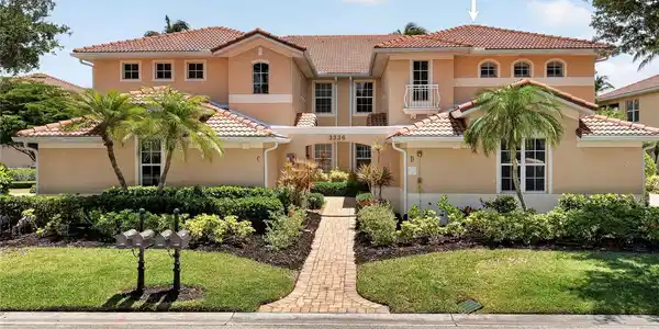 3336 SUNSET KEY CIRCLE