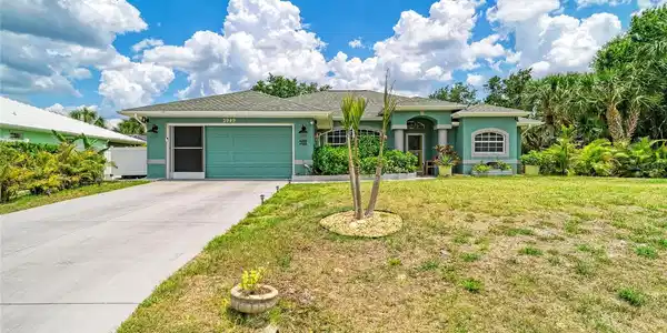 3949 DERRICK STREET