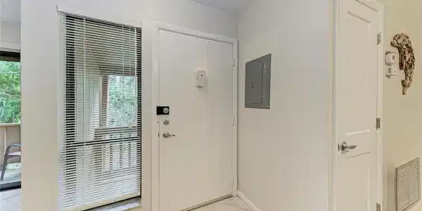 Image 4 Image 4