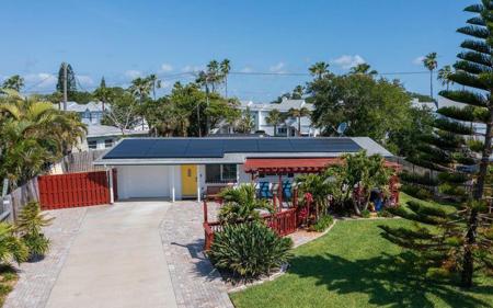 324 HARBOR DRIVE