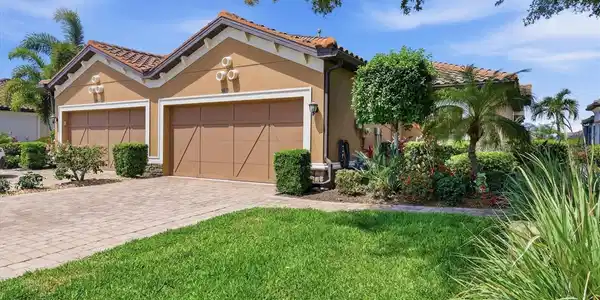 5819 CAVANO DRIVE