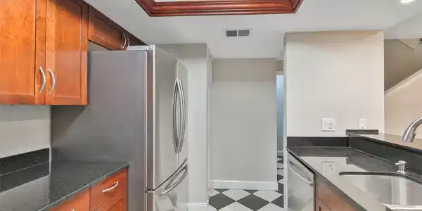 Image 4 Image 4