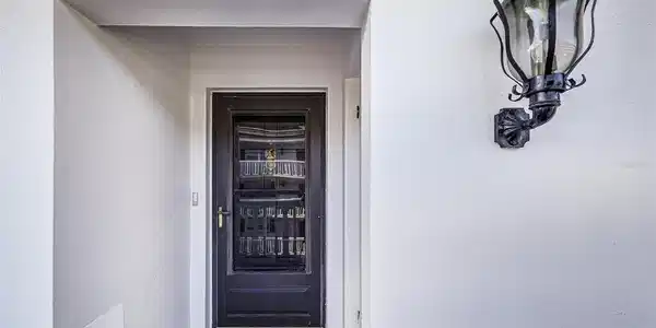 139 BLUFF VIEW DRIVE
