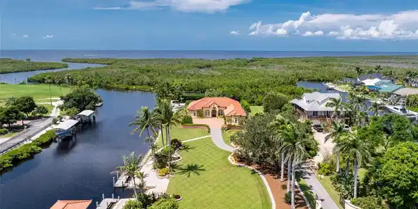 5566 RIVER BAY DRIVE
