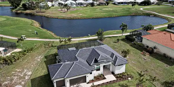 19 WINDWARD ROAD
