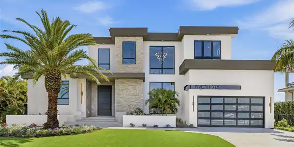 530 CHIPPING LANE