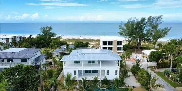 107 TUNA STREET