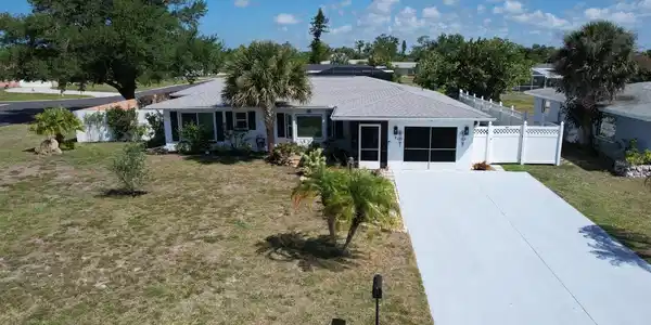 2 GOLFVIEW ROAD