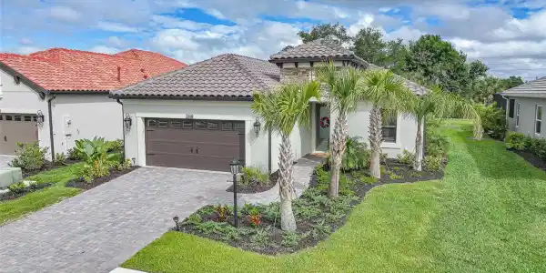 11016 HOGAN CIRCLE