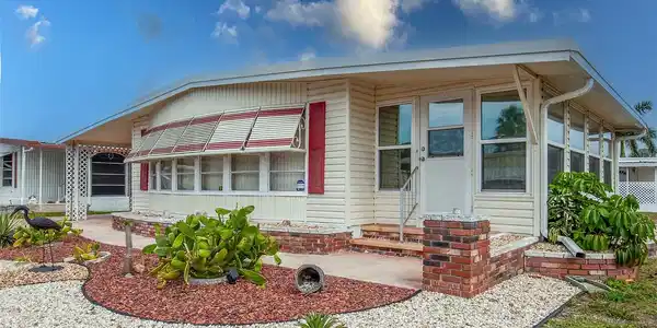 878 JOLANDA CIRCLE