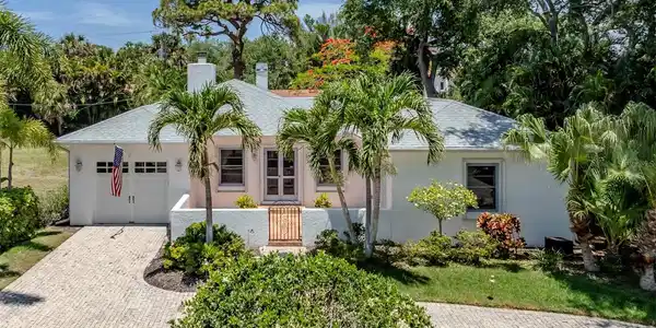 628 GRANADA AVENUE