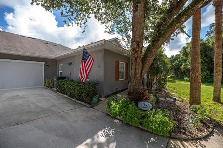 1256 GREEN OAK TRAIL