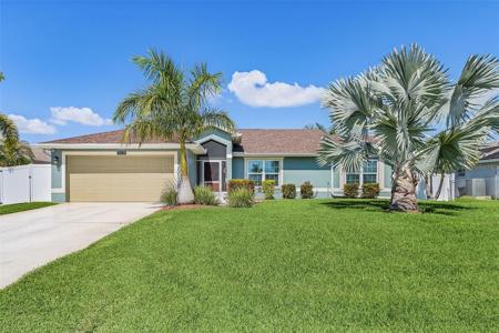 4302 SW 18TH PLACE