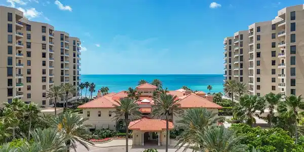 1241 GULF OF MEXICO DRIVE