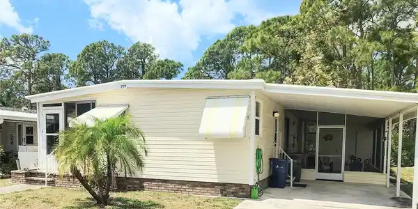 231 TASMANIA LANE