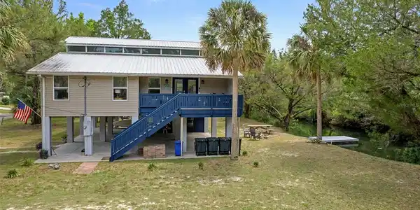 2272 S TODD POINT