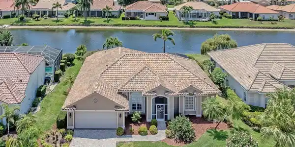 417 PEBBLE CREEK COURT