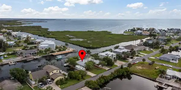 3228 GULFVIEW DRIVE