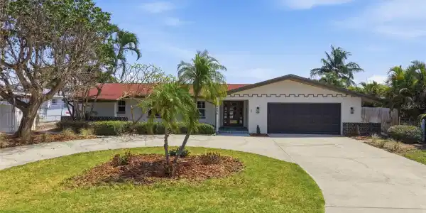 6496 FAIRWAY VIEW BOULEVARD S