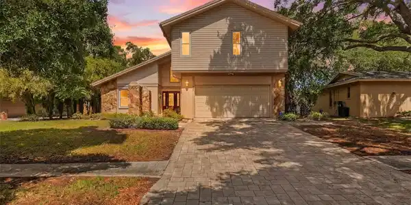 30 TURNSTONE DRIVE