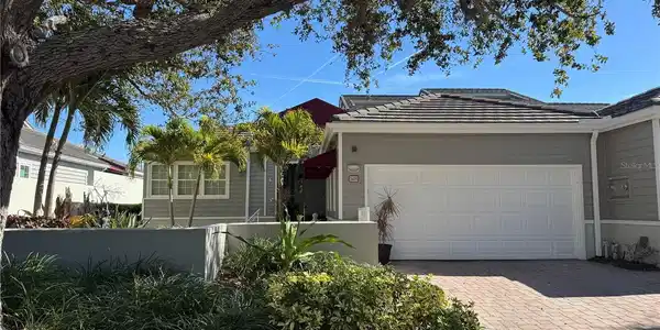 3435 WINDING OAKS DRIVE