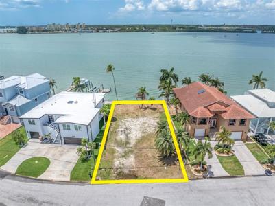852 BAY POINT DRIVE